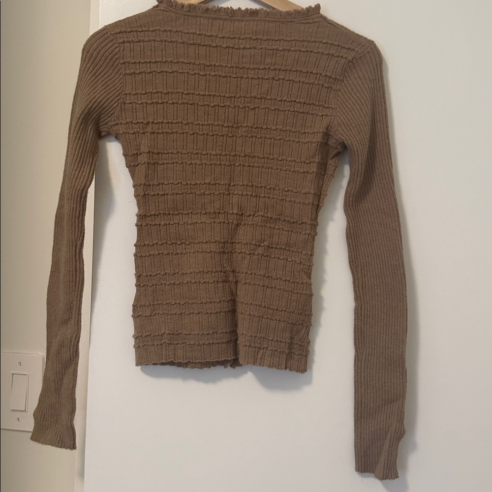 Wool Knit Sweater - Picture 6 of 9